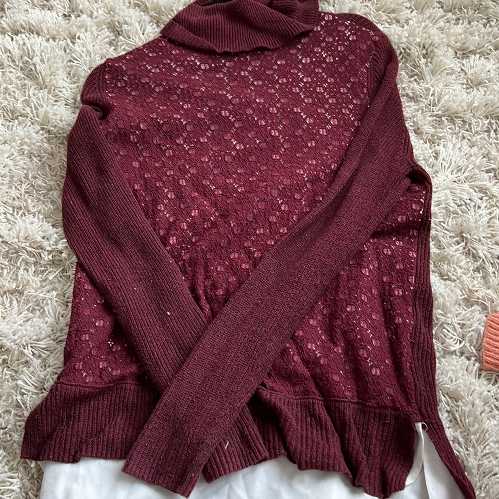 Vera Wang Sweater